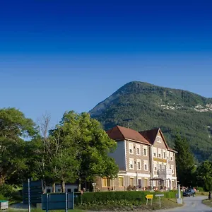 Hotel Et Foret Saint-André-les-Alpes
